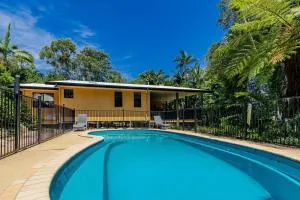 Tannum Tides - Sleeps 8 with Pool & Boat Parking - Tannum Sands