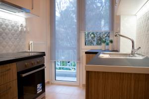 Cozy apt near the Acropolis