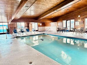 Deluxe Double Room room in Village Inn on the Lake