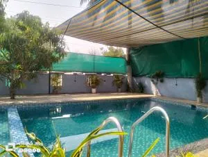 Rohit farm house - Thāl