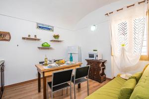 Casa Simona - Happy Rentals img2