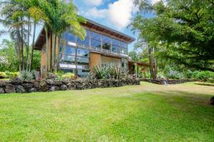 Jungle Haven Ocean Front Eco Villa On Fruit Farm
