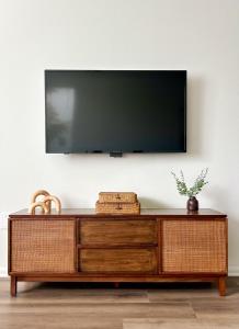 2BD 2BTH Apartment in Marina Del Rey - Free Parking - 20 mins to LAX