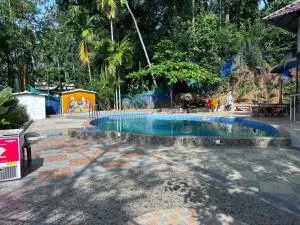 Karmaliz Casa Del Lake - Chavara