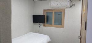 Stayin Myeongdong Guesthouse - Foreigners only