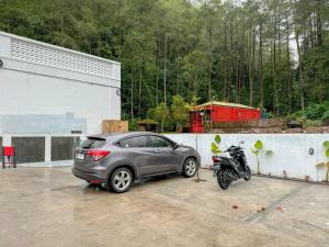 Diyanis Glamping Sekipan Tawangmangu Mitra RedDoorz