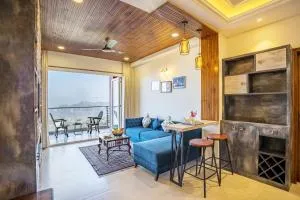 Alaya Stays Skyline Ridge 3 BHK Apartment with Scenic Views - Baddi