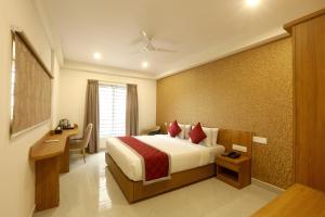 The Hoften Sterling Plaza Near Kempegowda International Airport