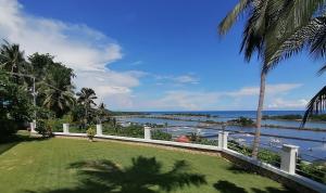 Seaview Residence-Garden Privat Resort, room2