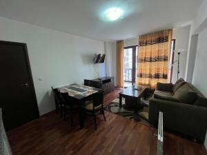 Balkan Heights Apartment