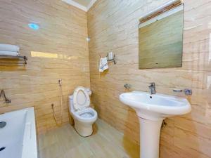 Nates Beachfront Apartments