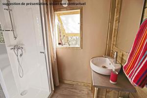 Campings Domaine Residentiel de Plein Air Les Paludiers : Premium Sweetflower (4 Adults)