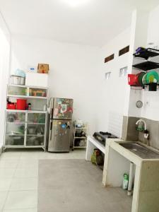 Yuuby Homestay Family
