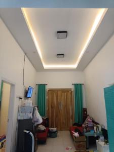 Yuuby Homestay Family