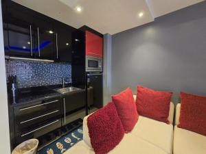 Absolute Bangla Jacuzzi Suites Condo