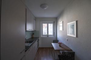 2BR flat close to lake, opera and city center - SF10