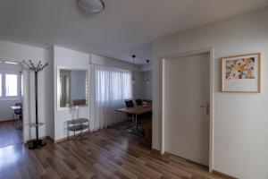 2BR flat close to lake, opera and city center - SF10