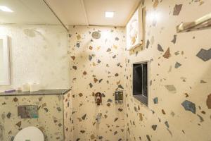 Aloha on the Ganges Ganga View with Infinity Pool 2BHK 408 by Almost Heaven