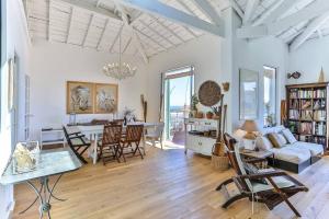 Appartements BOHEME AP4449 By Riviera Holiday Homes : photos des chambres