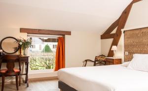 Hotels DOMAINE ST GERMER : photos des chambres