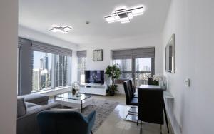 Signature 2BR with Burj Khalifa & Fountain View