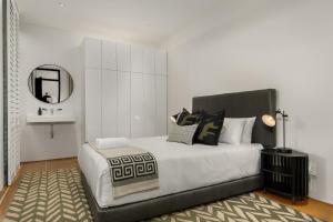 Designer 2-Bed Villa - Ocean Views & Pool