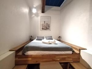 Appartements A Deux Pas des Halles - Hypercentre - Ideal Couple : photos des chambres