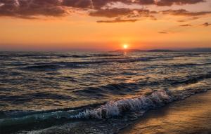 2 Bedroom Stunning Apartment In Isola Capo Rizzuto