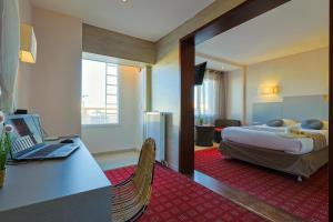 Hotels Logis Hotel & Restaurant Mediterranee : photos des chambres