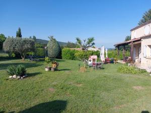 Maisons de vacances Maison familiale a louer dans le Luberon : photos des chambres