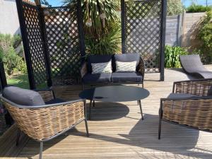 Villa Clara, 600m de la mer, piscine