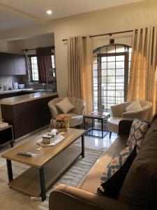 Aurora by Lumo Living, Luxury 1BR RiverLoft