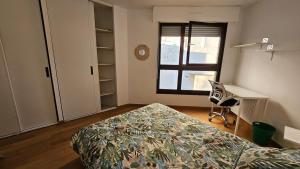 Appartements Le Valentina - Chambres au pied du lac et du metro : photos des chambres