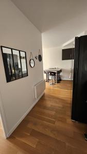 Appartements Le Valentina - Chambres au pied du lac et du metro : photos des chambres