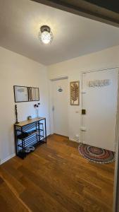 Appartements Le Valentina - Chambres au pied du lac et du metro : photos des chambres