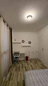 Appartements Le Valentina - Chambres au pied du lac et du metro : photos des chambres