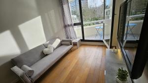 Appartements Le Valentina - Chambres au pied du lac et du metro : photos des chambres