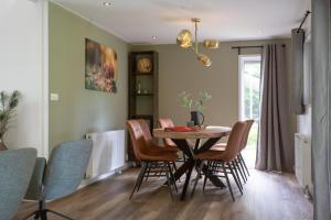 Villa 6 persons - Vakantiepark De Thijmse Berg