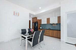 Tina căn hộ sát biển Mermaid