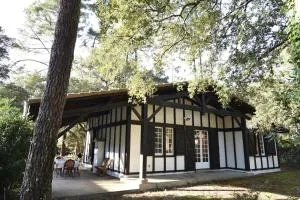 Hossegor « La landaise » Belle villa landaise pour 6 personnes. - Hossegor