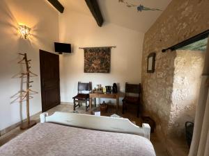 Le Relais des Chevaliers "La Chambre des Templiers"