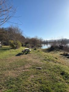 Chalets Lac de Latournerie : photos des chambres