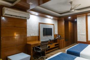 Platinum Palace Medanta Medicity