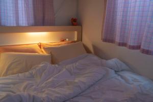 Room 40ㅣprivateㅣWiFiㅣNetflixㅣcozyㅣ3min Suyu Stn