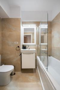 Central Residence Apartment 712