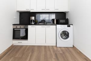 Stylish spacious apartment in Palaio Faliro (C1)