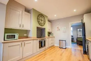 Host & Stay - Gillam House - Fernhill Heath