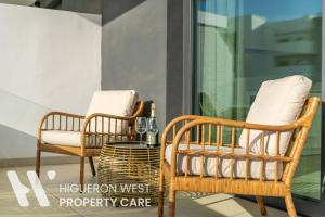 Higueron West Property Collection - The Poolview Terrace by HWPC