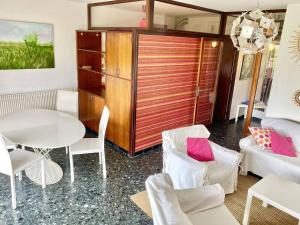 LE GRAU DU ROI - SECTEUR RIVES GAUCHE - APPARTEMENT 2 CHAMBRES VUE MER ET PARKING