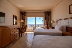 Continental Plaza Beach Resort